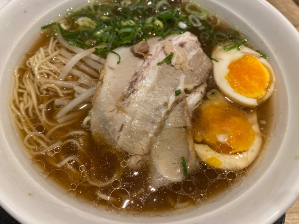 「皇蘭ラーメン　煮卵」@皇蘭 アルデ新大阪店の写真