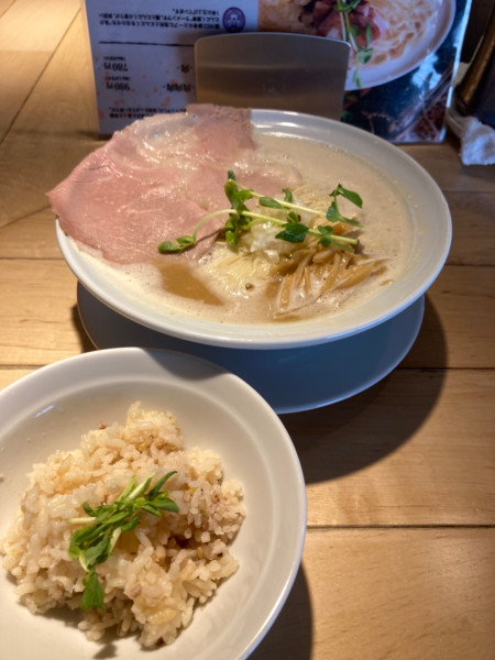 「Neo猿豚骨-肉-¥780 炊き込み雑穀米¥150 税別」@創業麺類元年 1代目猿肉亭の写真