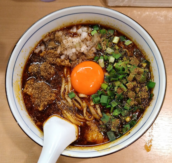 「辛ニラそば【夏季限定】」@らぁ麺 くろ渦の写真