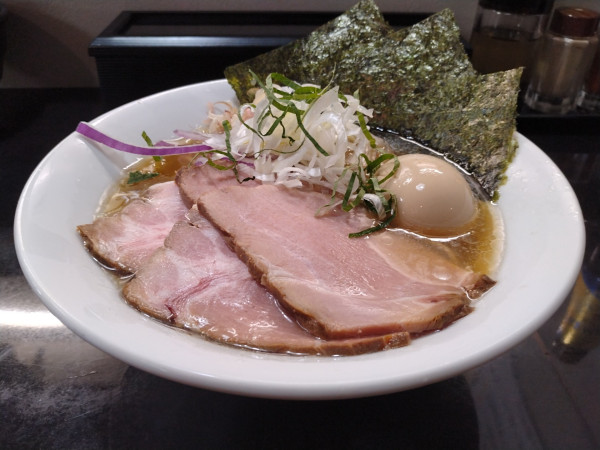 「冷やし特製塩そば＋冷やし和え玉（塩）」@麺処 晴の写真