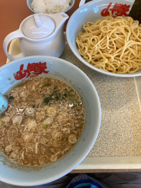 「醤油つけ麺」@ラーメン山岡家 さいたま丸ヶ崎店の写真