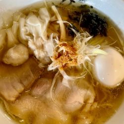 塩らーめん ひるがお盛り ¥1290円