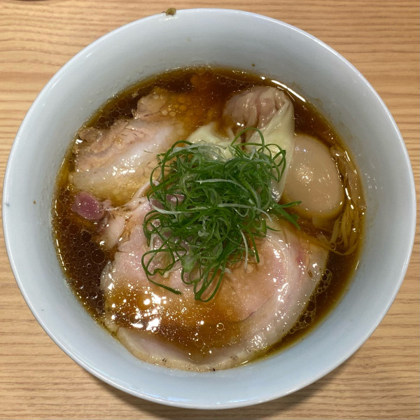 「特製醤油らぁ麺 ¥1,530」@中村麺三郎商店の写真