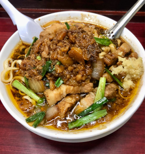 「スタ満そば 大盛 生卵 950+160+60円」@元祖スタミナ満点らーめん すず鬼の写真