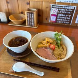 冷やしざる中華