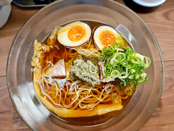「醤油冷やしら～麺」@麺ミナミの写真