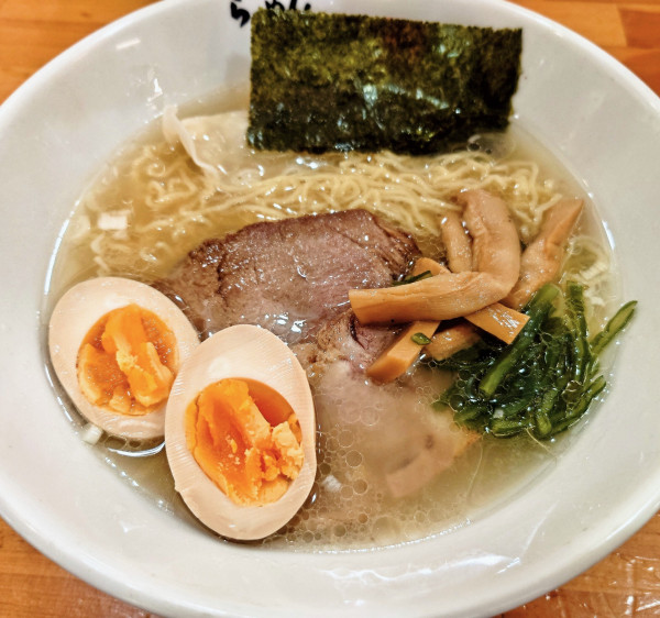 「しお＋ミニチャーシューメンマ丼」@らーめん 桃源の写真