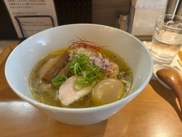 「塩ラーメン、味玉」@Sagamihara 欅の写真