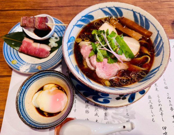 「特製中華 醤油【1600円】」@中華そば 鴨福の写真