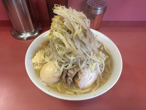 「小 味つけタマゴ」@ラーメン二郎 ひばりヶ丘駅前店の写真
