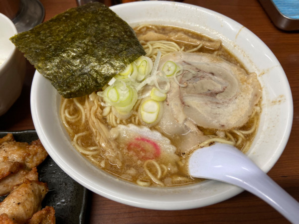 「中華そば＋大盛り＋ランチセット」@らーめん大鳳の写真