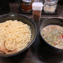 つけ麺400g 900円