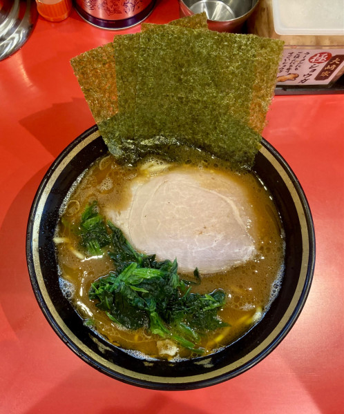 「ラーメン並」@横浜家系ラーメン 大﨑家の写真
