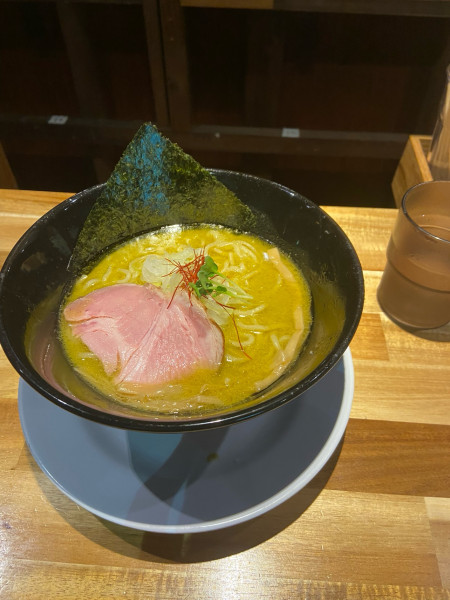 「牡蠣ラーメン」@麺屋貝夢の写真
