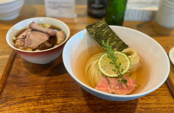 「昆布水つけ麺ちょい肉増し 醤油（並）¥1320」@YOKOKURA STOREHOUSEの写真