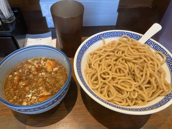「濃厚つけ麺　大盛り　1000円」@めいげんその写真