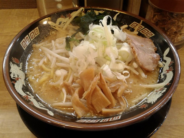 「札幌味噌らーめん大盛(880円)」@北海道らーめん みそ熊 御徒町駅前店の写真