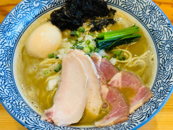 「特製濃厚煮干しそば 1,300円」@麺屋いとうの写真