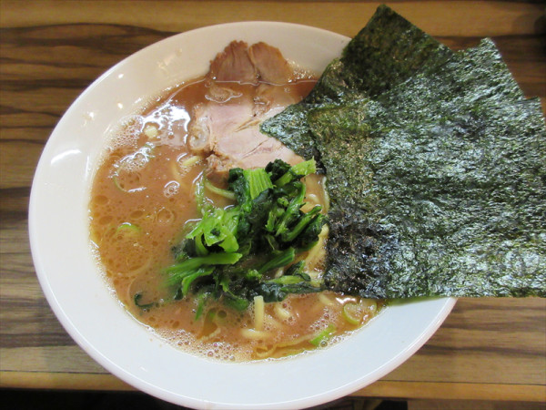 「ラーメン（780円）」@横浜家系らーめん 五丁目ハウスの写真