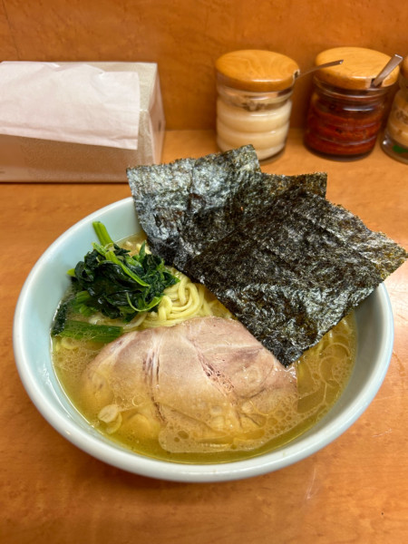 「ラーメン（かため、ふつう、ふつう）」@横浜ラーメン 町田家 新百合ヶ丘店の写真