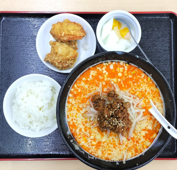 「担々麺セット 900円」@台湾料理 楠の写真