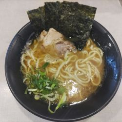 ラーメン850円