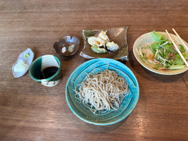 「平日昼コース（前菜＋さらだ＋天ぷら＋蕎麦＋甘味＋ドリンク）」@蕎麦しみずの写真