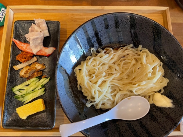 「麺彩家流冷やし中華　￥１１００」@らぁめん 麺彩家の写真