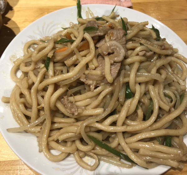 「やきそば(太麺　しょうゆ味)」@石の家の写真