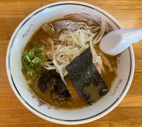 「ニンニクラーメン 890円」@ハルピンラーメン 本店の写真
