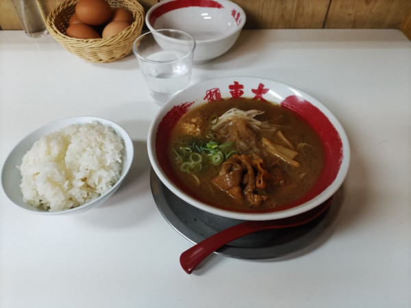 「東大ラーメン(こってり)」@ラーメン東大 大道本店の写真