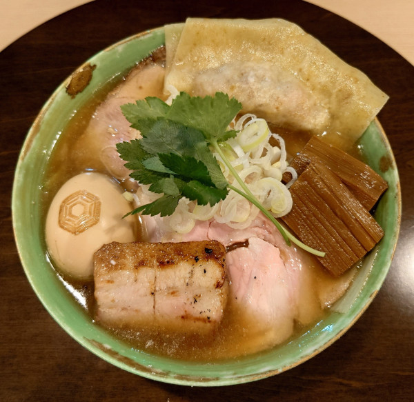 「特製手打中華蕎麦(1650円)」@手打麺祭 かめ囲の写真