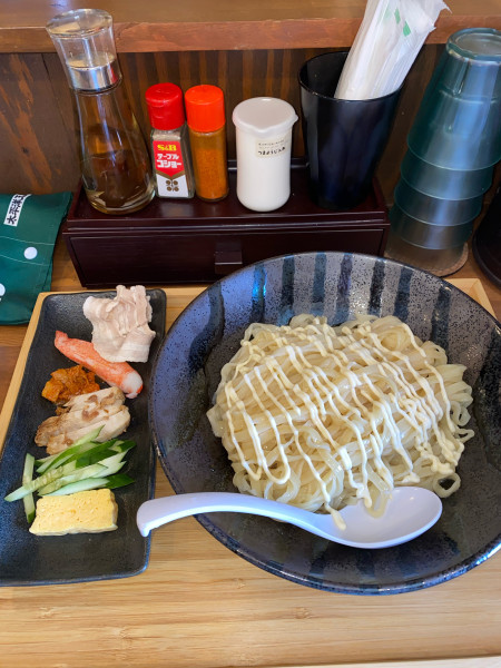 「麺彩家流冷やし中華麺大盛りマヨSP¥1,350円(限定)」@らぁめん 麺彩家の写真