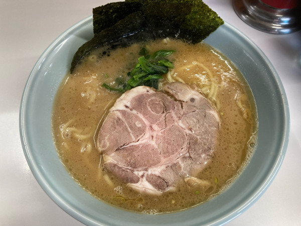 「ラーメン中(1.5玉)¥950」@横浜家系ラーメン 楊喜家の写真