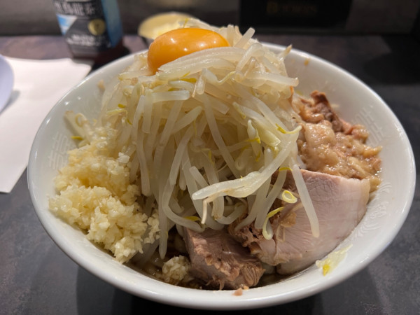 「汁なし少なめ」@Hi-Fat Noodle BUTCHER’Sの写真