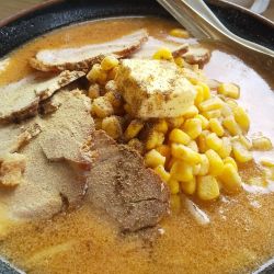 味噌チャーシュー（バター、コーントッピング）