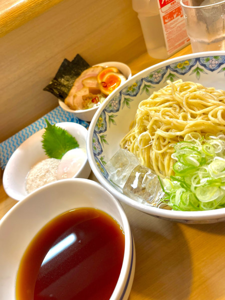 「【限定S】冷やしとろ玉ざる中華特製C」@中華そば 多賀野の写真