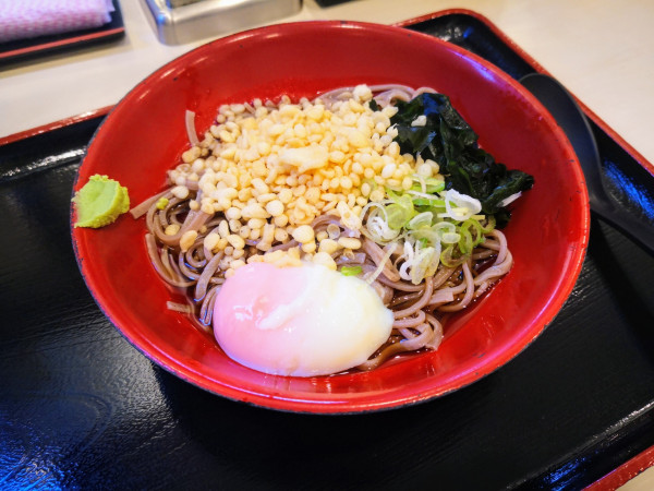 「朝そば（冷やしたぬき）450円」@名代 富士そば 西小山店の写真