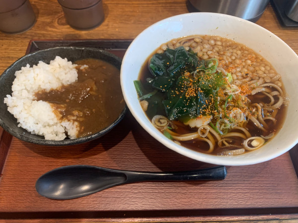 「和風カレーセット 680円？」@十割蕎麦 嵯峨谷 浜松町店の写真