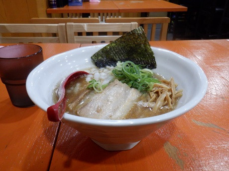 「煮干し中華そば」@麺屋 銀星 穴守稲荷店の写真