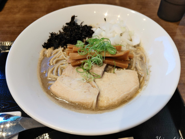 「濃厚煮干しそば（990円）」@Fishmenの写真