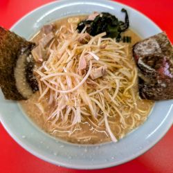 ネギみそラーメン1000円