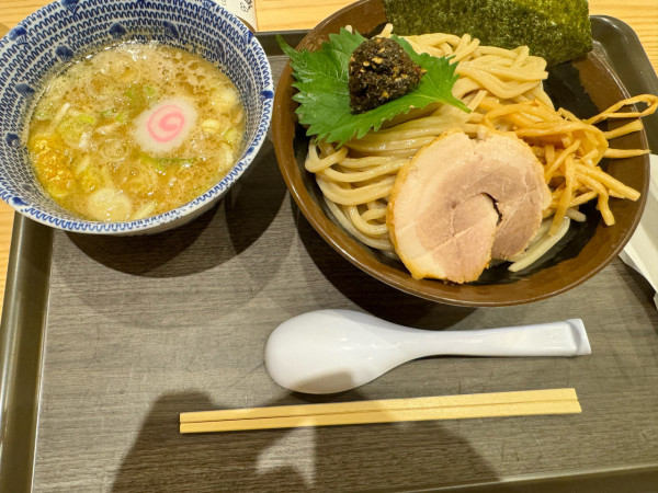 「生七味つけ麺並990円」@舎鈴 プレナ幕張店の写真