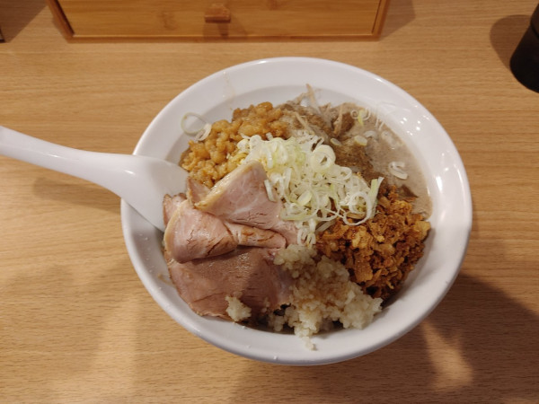 「ニボジロー　限定　1000円」@麺処 にぼし香の写真