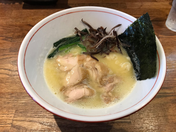 「4種の地鶏の白湯ラーメン（塩）1,000円」@らー麺屋 バリバリジョニーの写真
