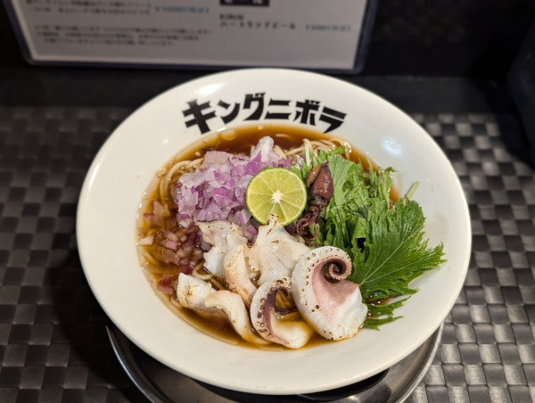 「冷　イカ煮干し怪獣ゲソラ」@キングニボラの写真