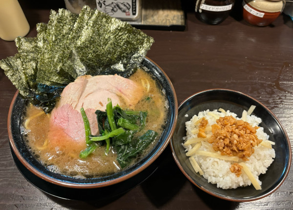 「ラーメン＋のり＋ライス」@西池袋 皇綱家 三鷹大沢店の写真