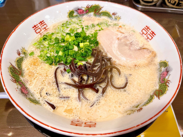 「だるまラーメン（850円）」@博多 長浜ラーメン だるま一家の写真