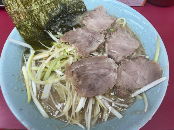 「ネギチャーシュー麺、大盛、太麺、固め。」@ラーメンショップ 牛久結束店の写真