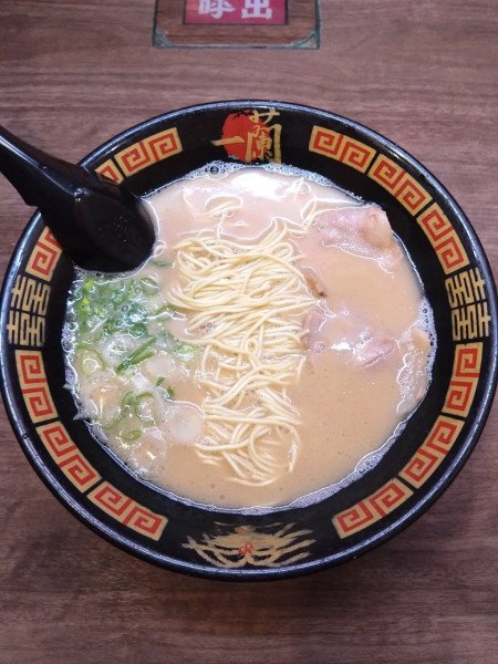 「ラーメン」@一蘭 横浜桜木町店の写真